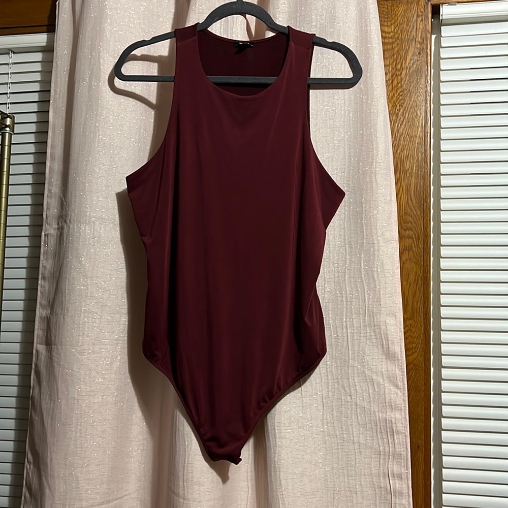 Sleeveless bodysuit